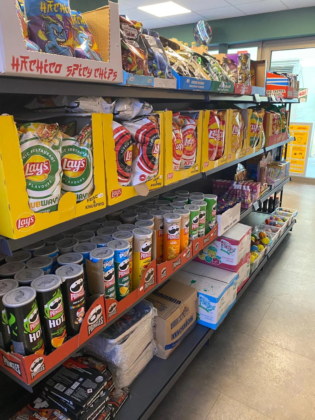 Gekühlte Getränke im Kühlschrank bei Onkel Max Bamberg